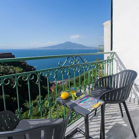 Sea View Deluxe Apartments Vico Equense Exteriér fotografie